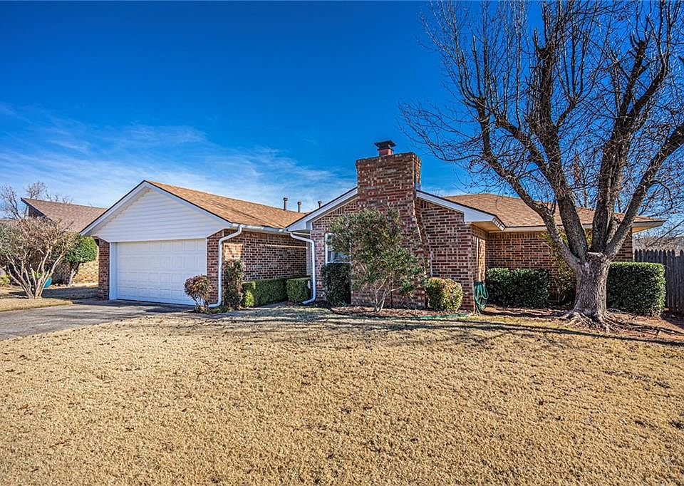 1st image of 3808 Seaward Cir
