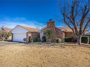 3808 Seaward Cir, Yukon, OK 73099