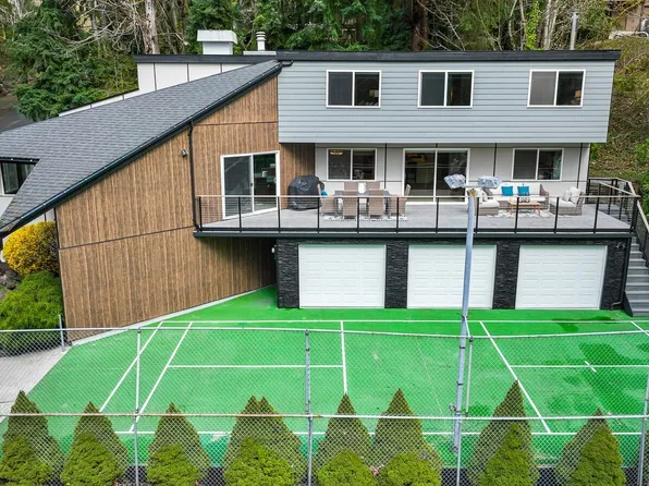 4830 88th Place SE, Mercer Island, WA 98040