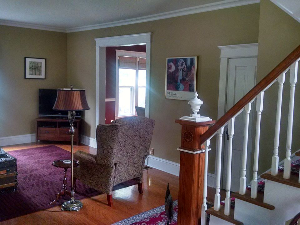1st image of 1184 N Cherry St