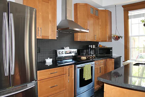 211 Paisley St #B Photo 1 211 Paisley St #B Photo 1