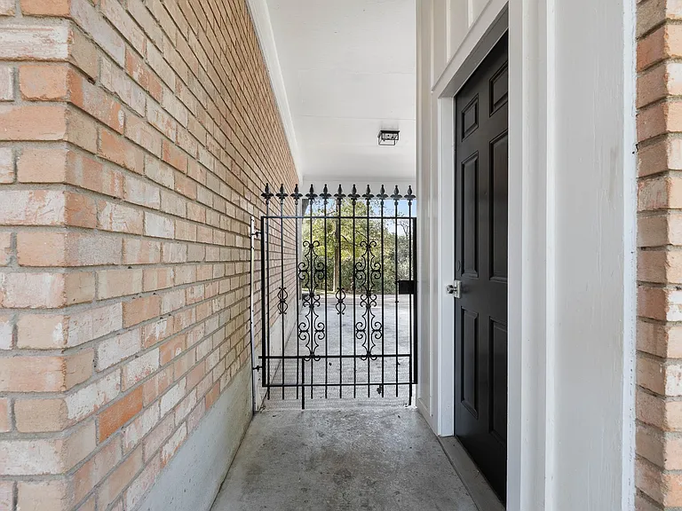 29011 Woodland Dr — Photo 72
