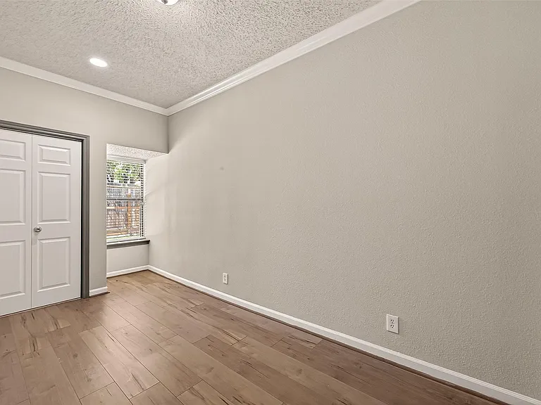4024 Breakwood Dr — Photo 28