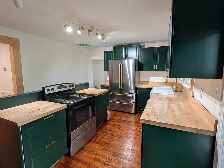 1202 Glynridge St — Photo 14