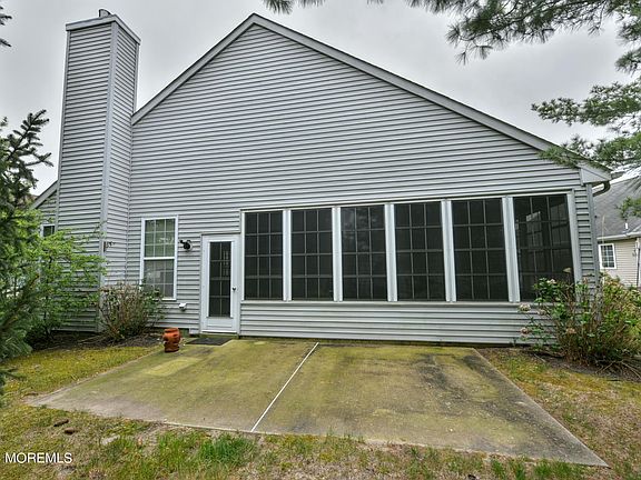 3rd image of 709 Michael Court