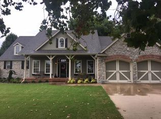 5056 Lake Breeze Rd, Grove, OK 74344