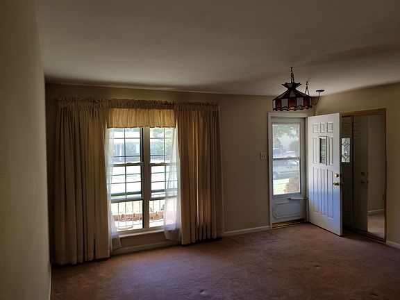 2nd image of 11814 Majella Dr