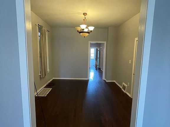 5th image of 4140-45 N Western Ave #4140-1