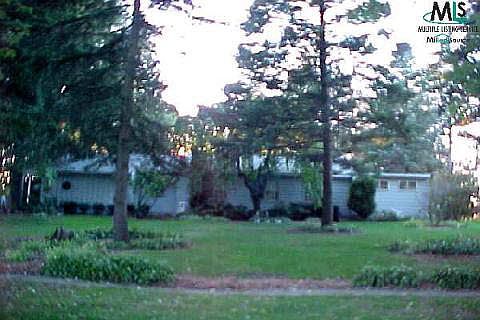 1st image of 824 Markdale St
