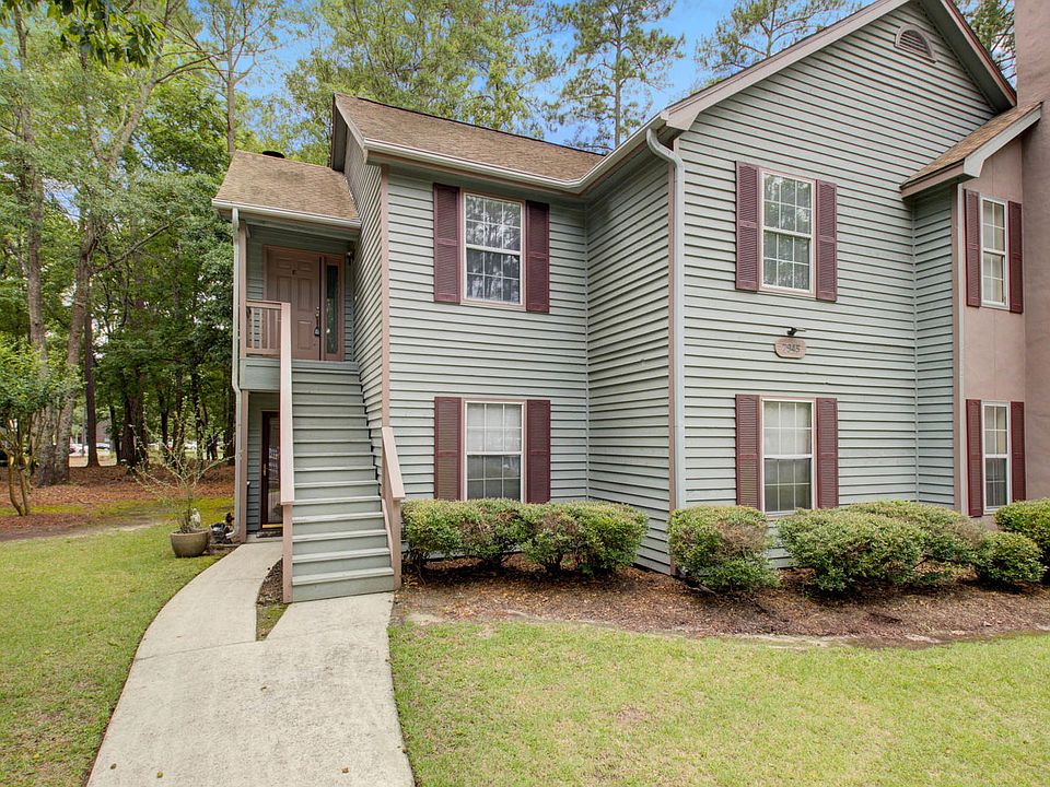 1st image of 7945 Parklane Ct APT E