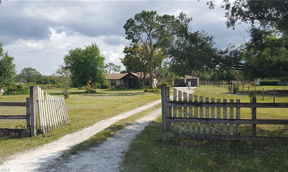 1st image of 21090 Wild Horse Dr