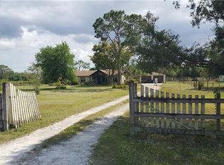 21090 Wild Horse Dr, Alva, FL 33920