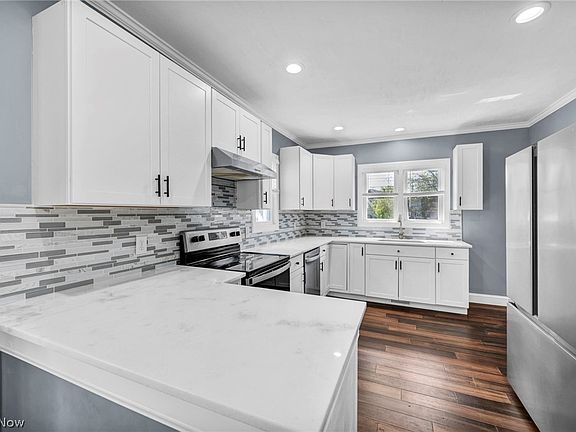 4th image of 1646 Walnut Blvd