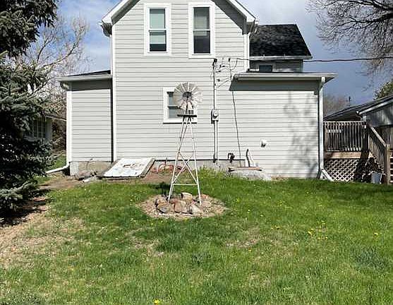 5th image of 206 Sherman Ave