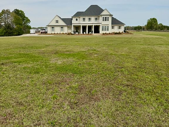 2nd image of 104 Two Lakes Dr