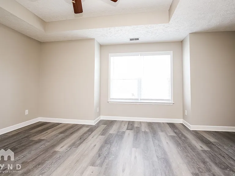 1634 Beaconcrest Cir — Photo 8