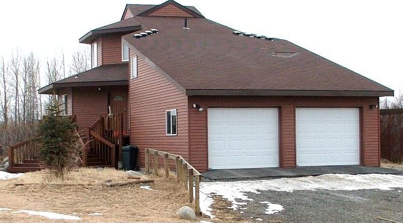 2nd image of 4394 N Farm Loop