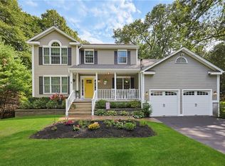 125 Walker St, Seekonk, MA 02771