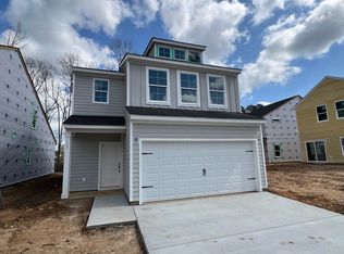 107 Old Creek Ct, Goose Creek, SC 29445