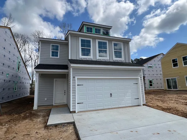 107 Old Creek Ct, Goose Creek, SC 29445
