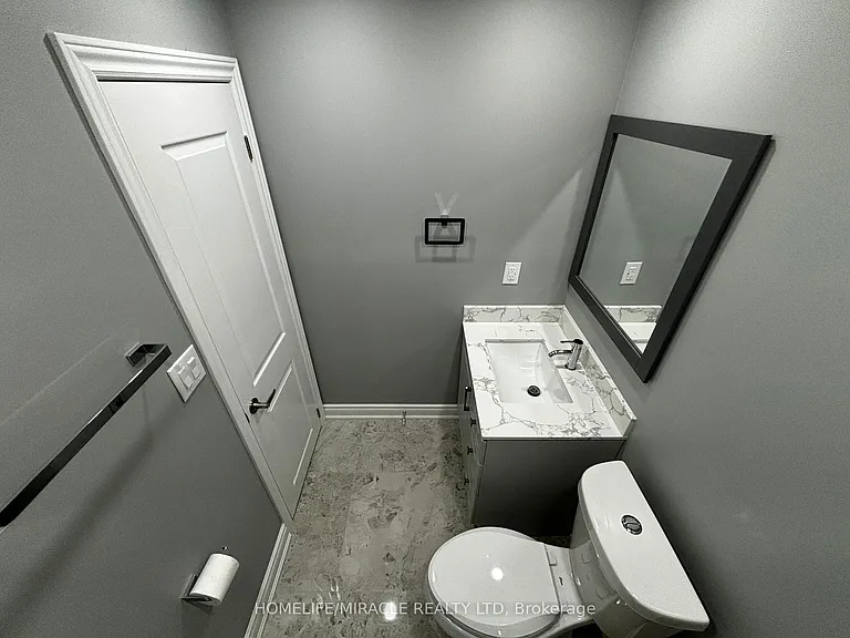 35 Merrimac Dr — Photo 10