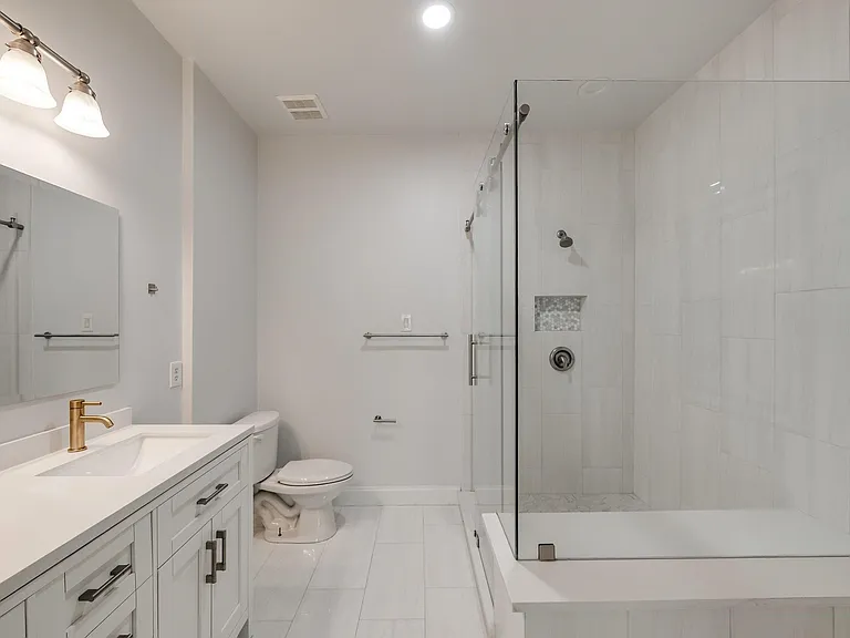 5836 La Vista Dr — Photo 29