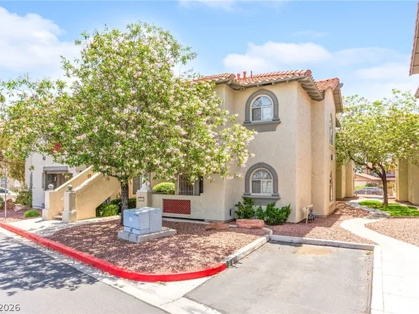 6832 Elm Creek Dr Unit 204, Las Vegas, NV 89108