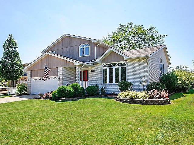 1st image of 17046 Lockwood Ave