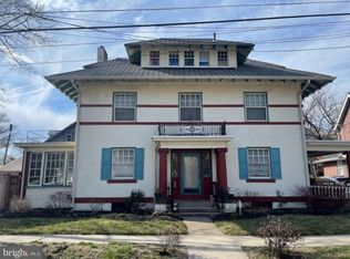 37 Fisher Pl, Trenton, NJ 08618