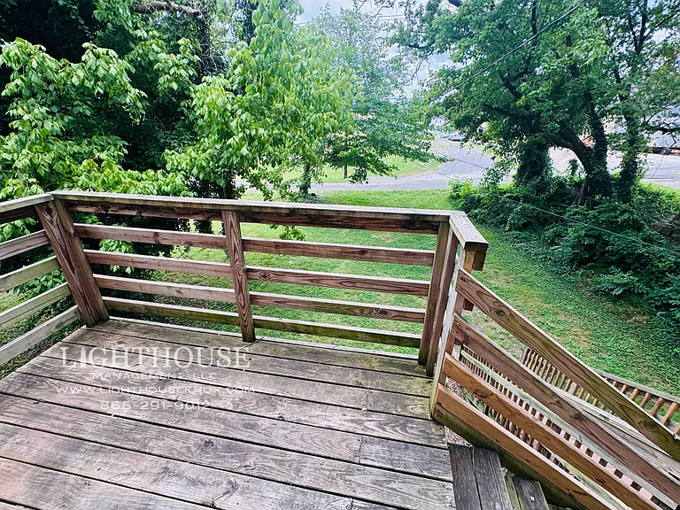 3120 5th Ave E — Photo 10