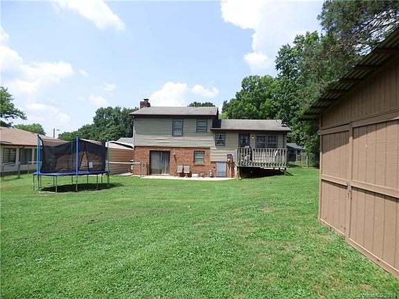 2nd image of 6800 Covecreek Dr