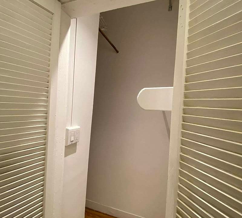 1st image of 332 E 53rd St #1C