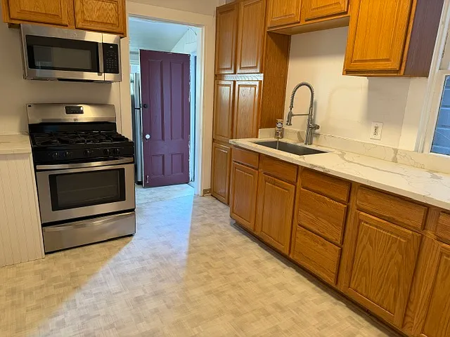 914 Centennial Ave — Photo 4