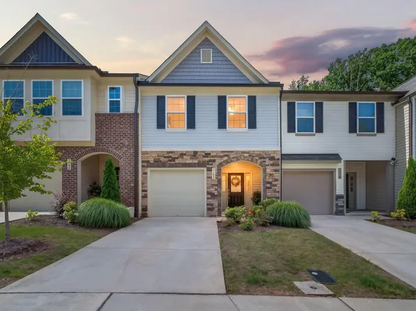 1180 Channel Drop Dr, Durham, NC 27703