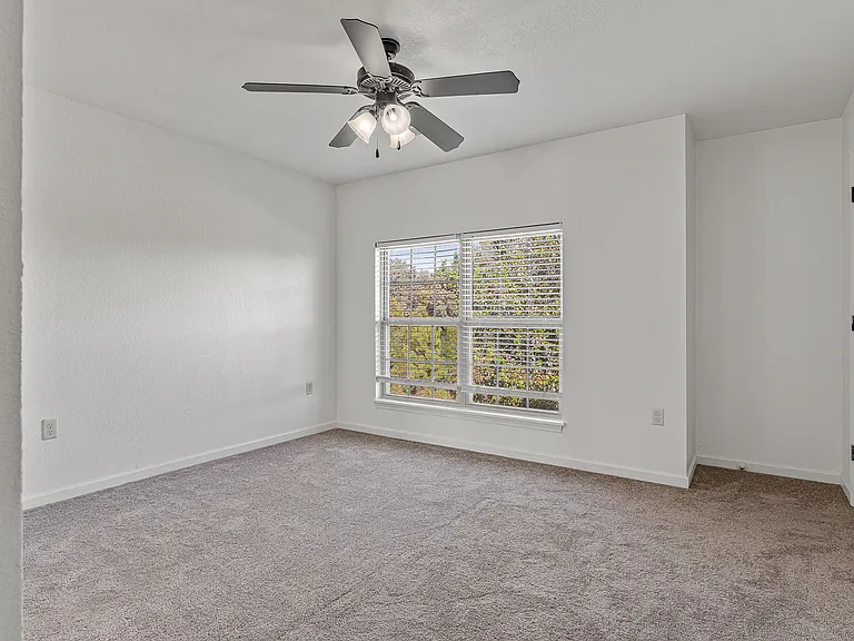 Primary Bedroom| Deerfield Crossing | Townhome