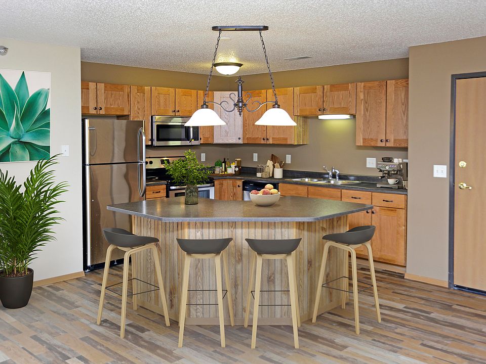 1st image of 2020 S 12th St #1045-319
