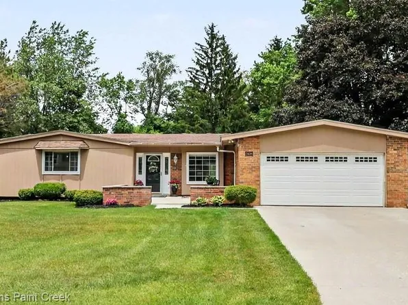 2404 Browning Dr, Lake Orion, MI 48360