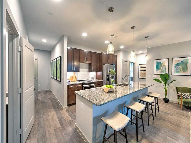 The Pointe at Valley Ranch Town Center — Photo 16