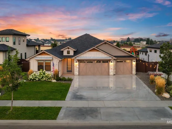 3276 N Fire Flower Ave, Star, ID 83669