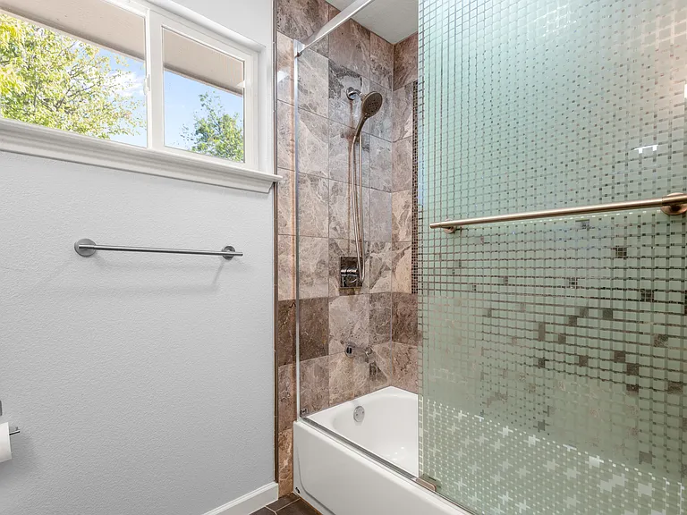 7314 Danwood Dr — Photo 31