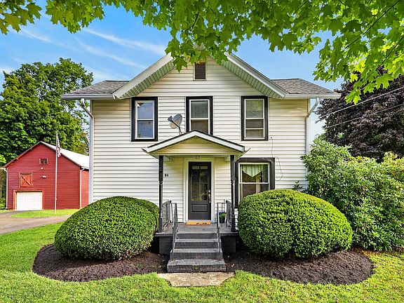 4th image of 31 Pitney St
