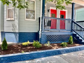 84 Ayrault St, Providence, RI