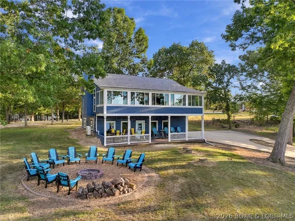 1306 Sunset Shores Ln, Climax Springs, MO 65324