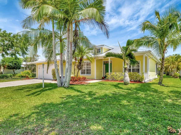 646 NE Muskrat Run, Port St Lucie, FL 34983