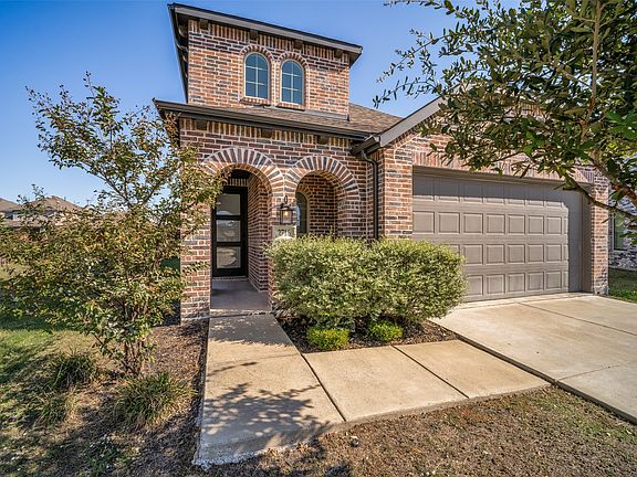2nd image of 2716 Runnels Ct