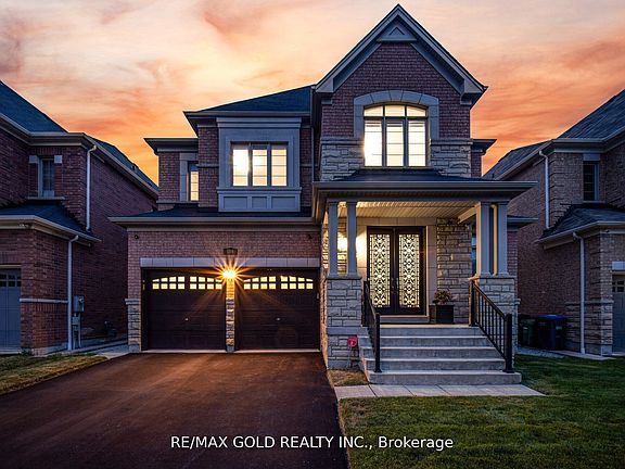 3rd image of 106 Rising Hill Rdg