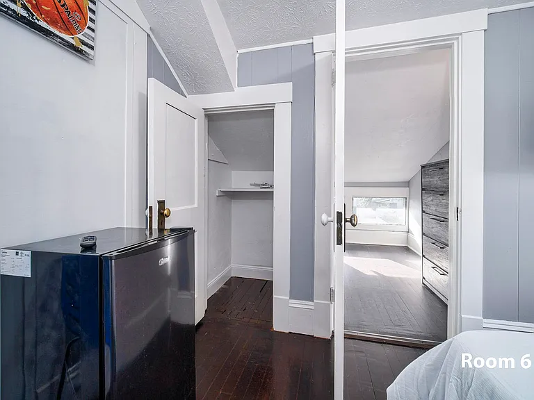 Room 6 Closet and extra storage
