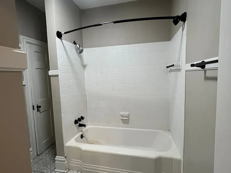102 S Hanover St — Photo 8