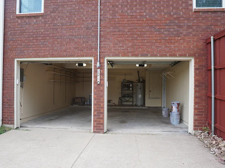 2210 Crystal Creek Ln — Photo 6