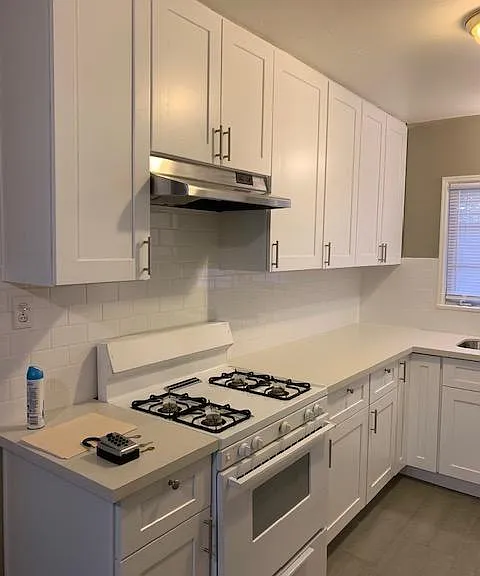 3425 Fairmount Blvd #6 — Photo 7